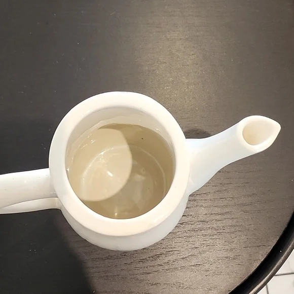 Vintage Merry Mushroom teapot - Picture 9 of 10